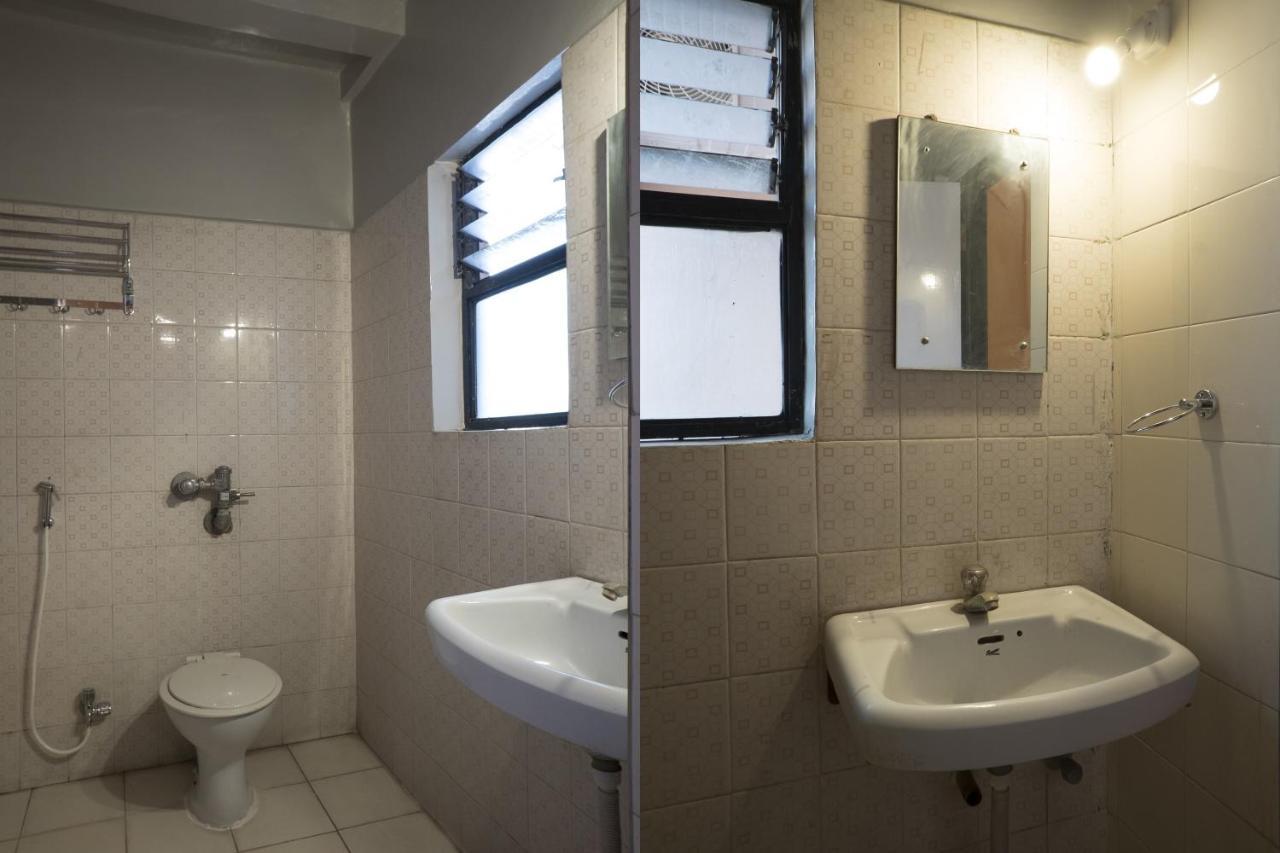 Oyo Flagship 37830 Hotel Aakar International Satara Εξωτερικό φωτογραφία